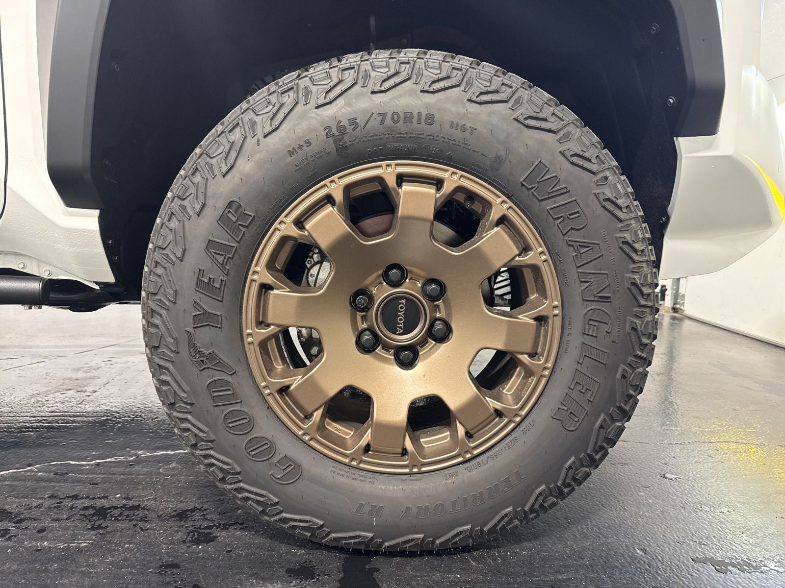 2026 Toyota Tacoma i-FORCE MAX Tacoma Trailhunter