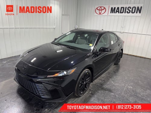 2026 Toyota Camry SE AWD