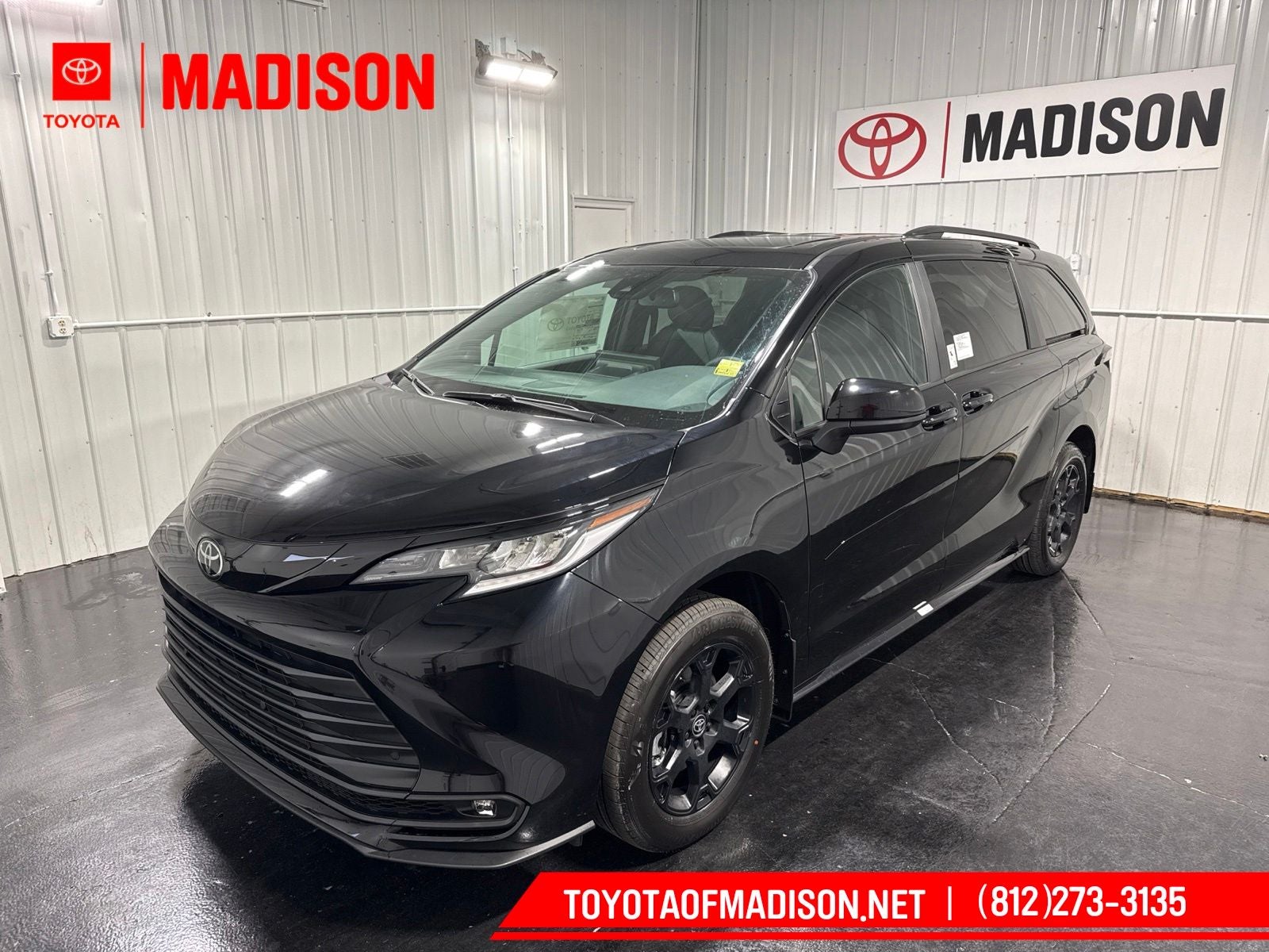 2026 Toyota Sienna Woodland Edition