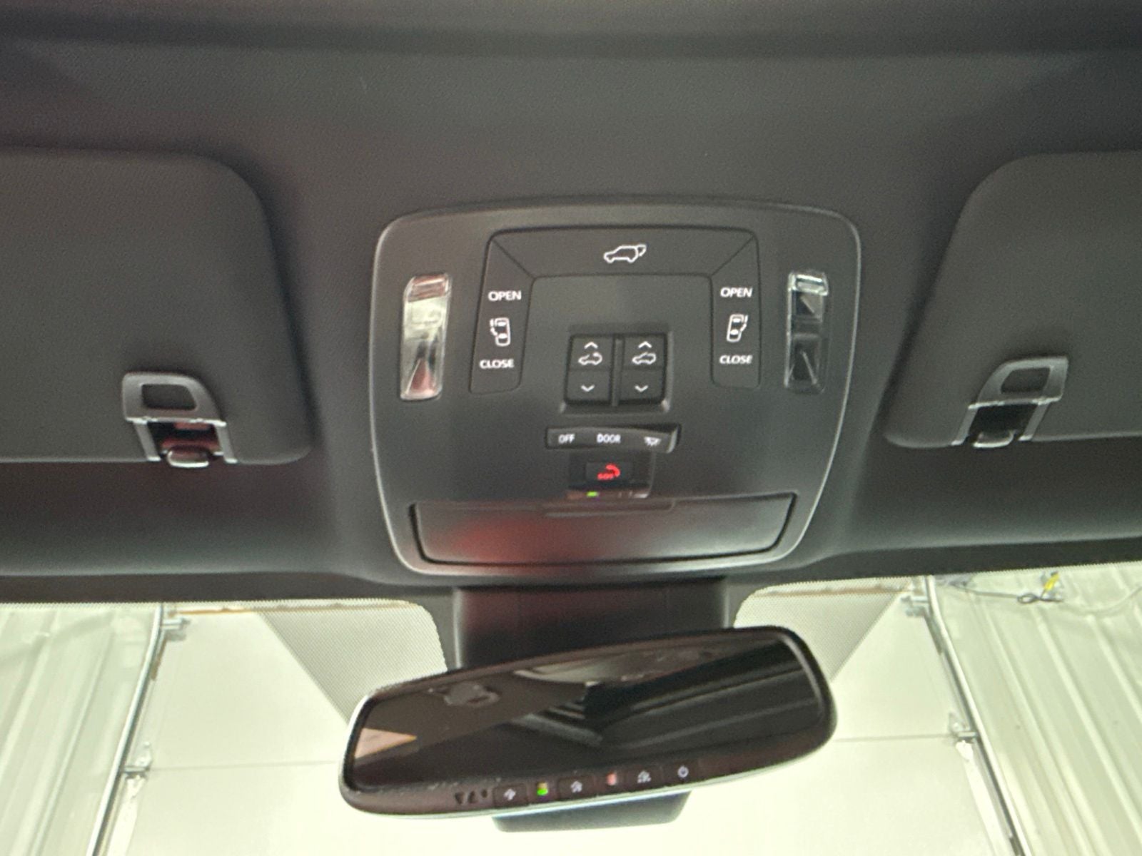 2026 Toyota Sienna Woodland Edition
