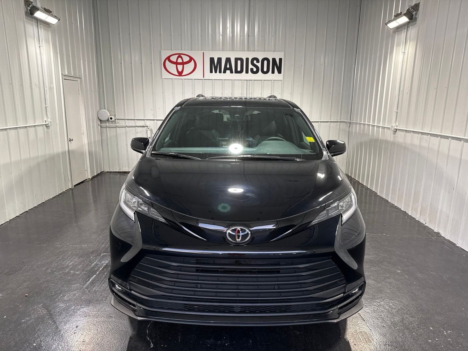 2026 Toyota Sienna Woodland Edition