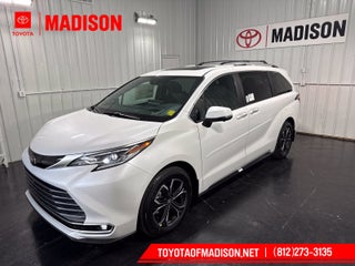 2026 Toyota Sienna Platinum