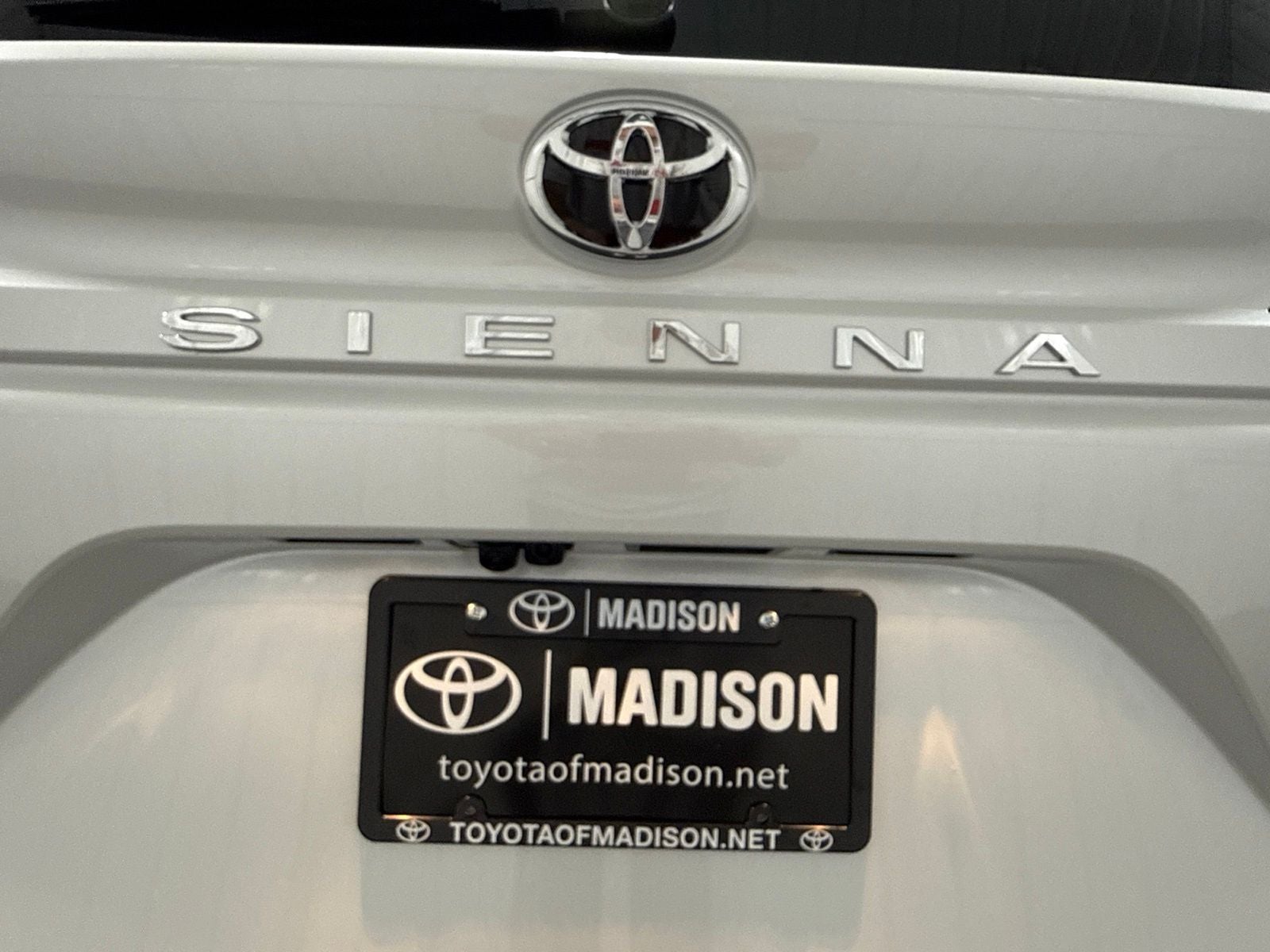 2026 Toyota Sienna Platinum