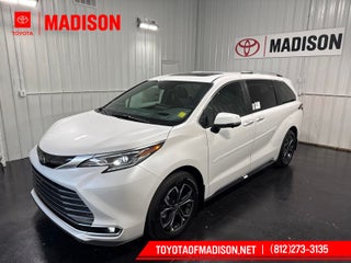 2026 Toyota Sienna Platinum