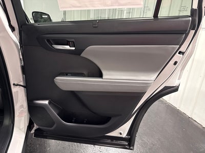 2026 Toyota Highlander Hybrid XLE