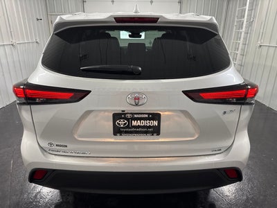 2026 Toyota Highlander Hybrid XLE