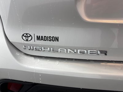 2026 Toyota Highlander Hybrid XLE