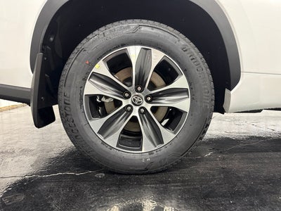 2026 Toyota Highlander Hybrid XLE