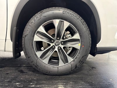 2026 Toyota Highlander Hybrid XLE