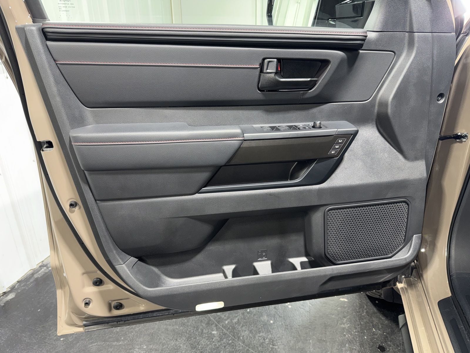 2025 Toyota Tundra i-FORCE MAX Tundra TRD Pro