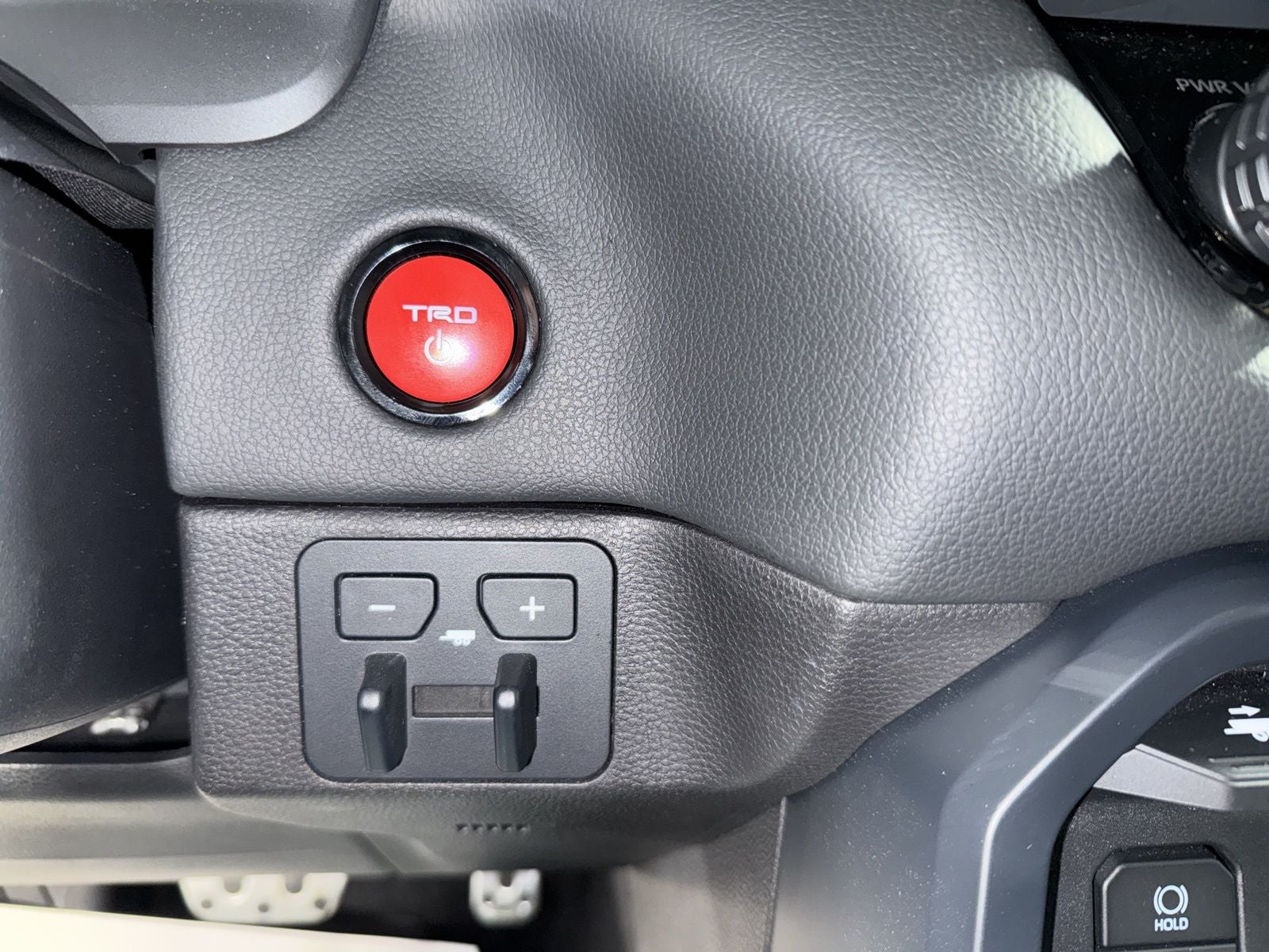 2025 Toyota Tundra i-FORCE MAX Tundra TRD Pro