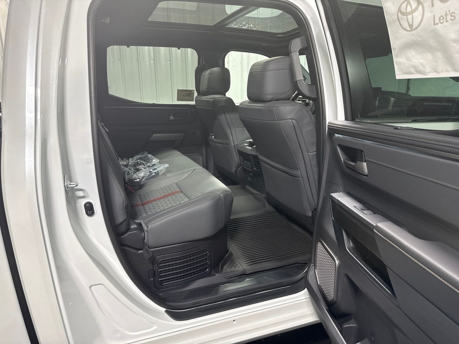 2026 Toyota Tundra i-FORCE MAX Tundra Capstone