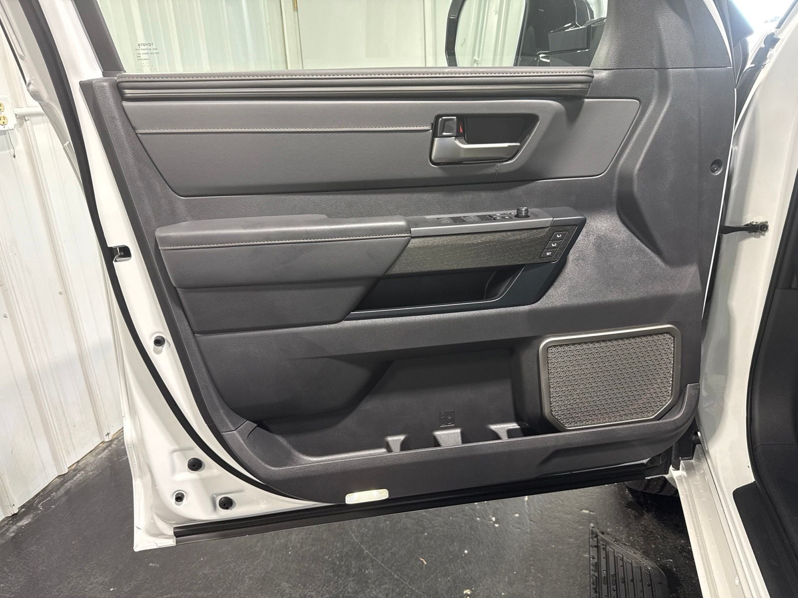 2026 Toyota Tundra i-FORCE MAX Tundra Capstone