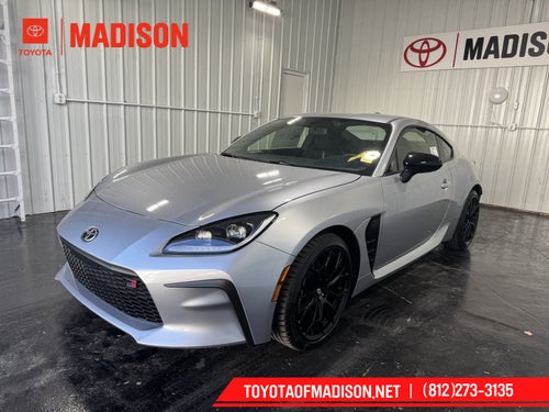 2025 Toyota GR86 Premium MT