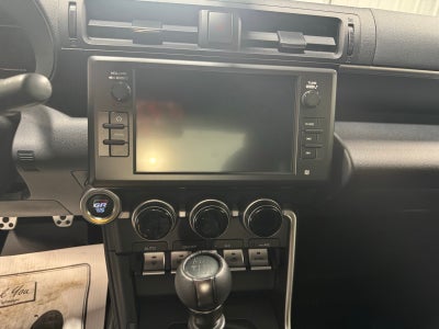 2025 Toyota GR86 Premium MT