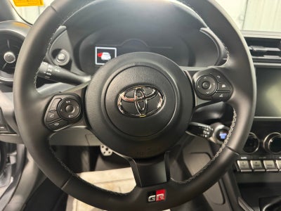 2025 Toyota GR86 Premium MT