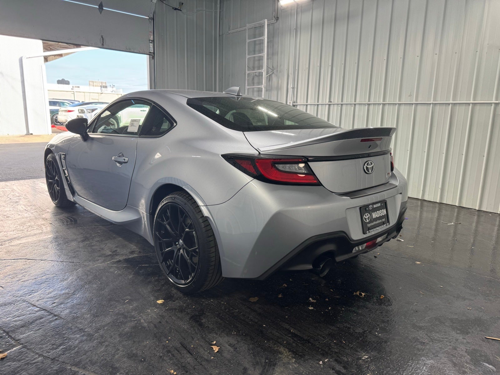 2025 Toyota GR86 Premium MT