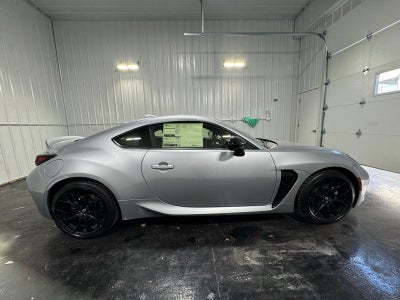 2025 Toyota GR86 Premium MT