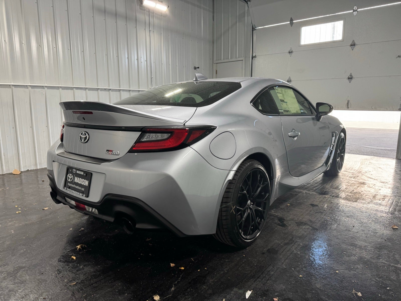 2025 Toyota GR86 Premium MT