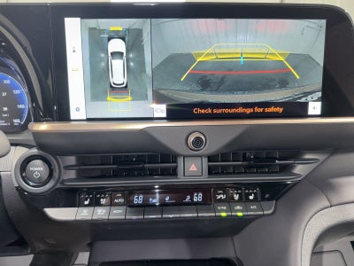 2026 Toyota Toyota Crown Signia Limited