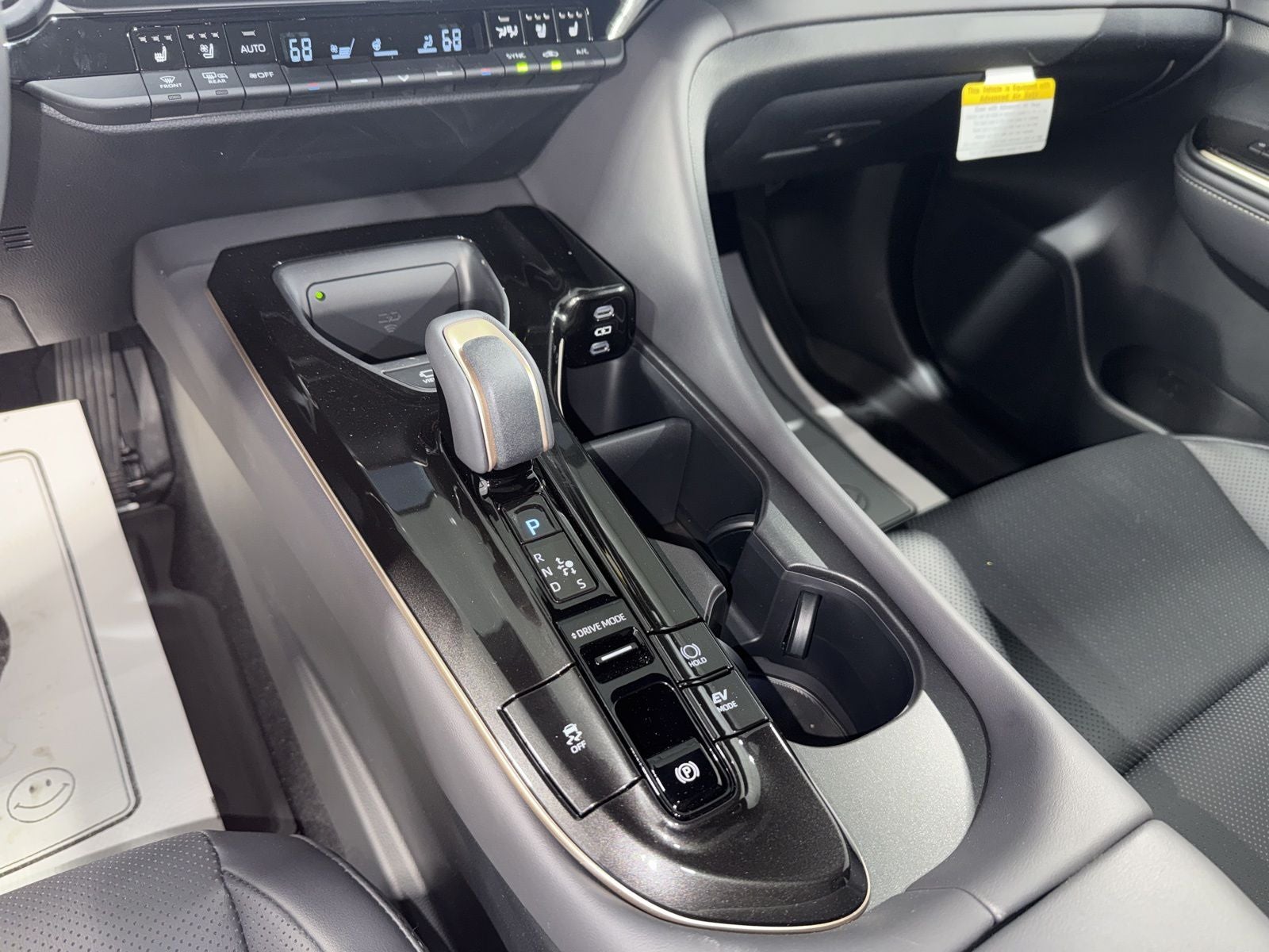 2026 Toyota Toyota Crown Signia Limited