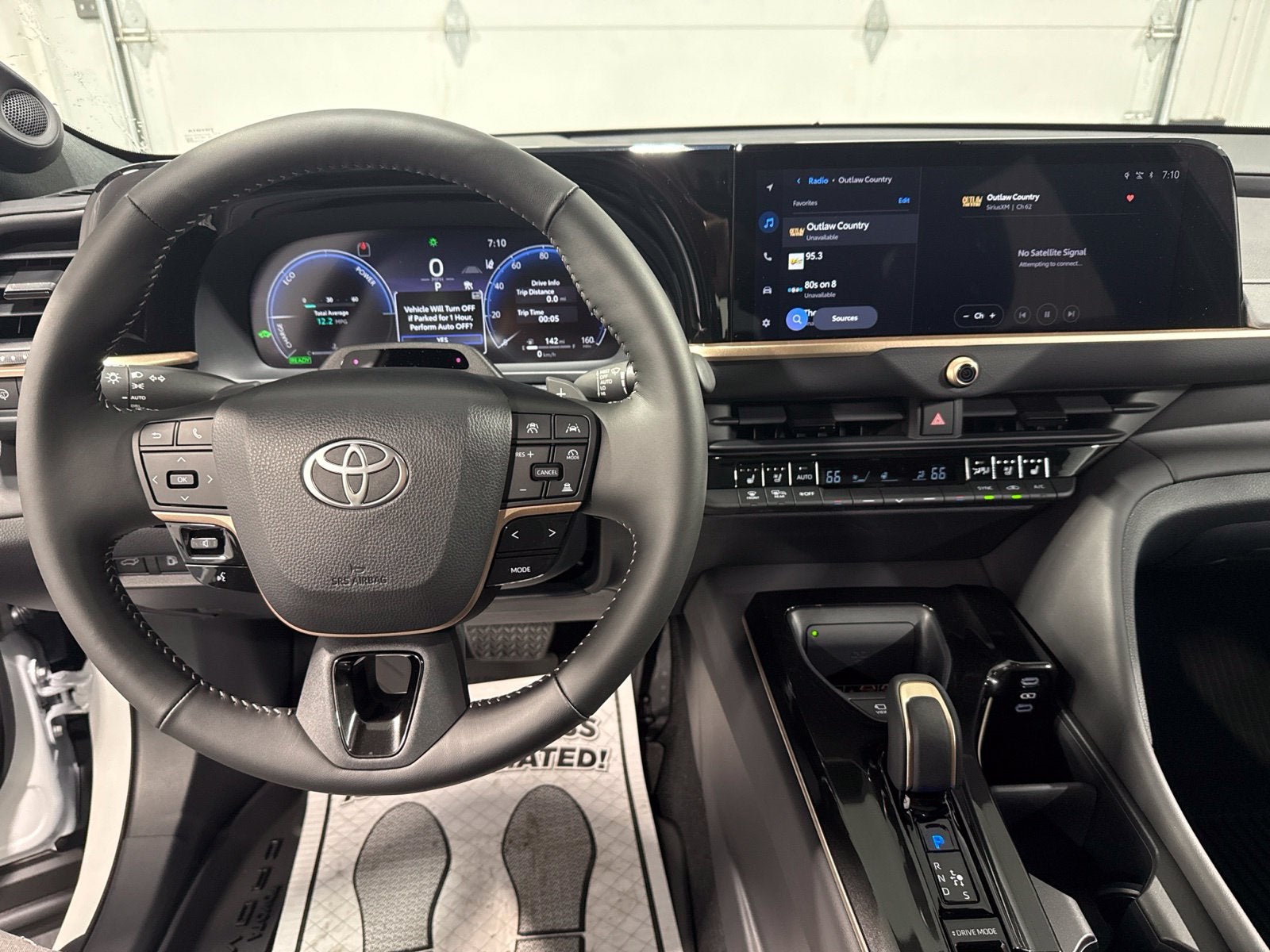 2026 Toyota Toyota Crown Signia Limited