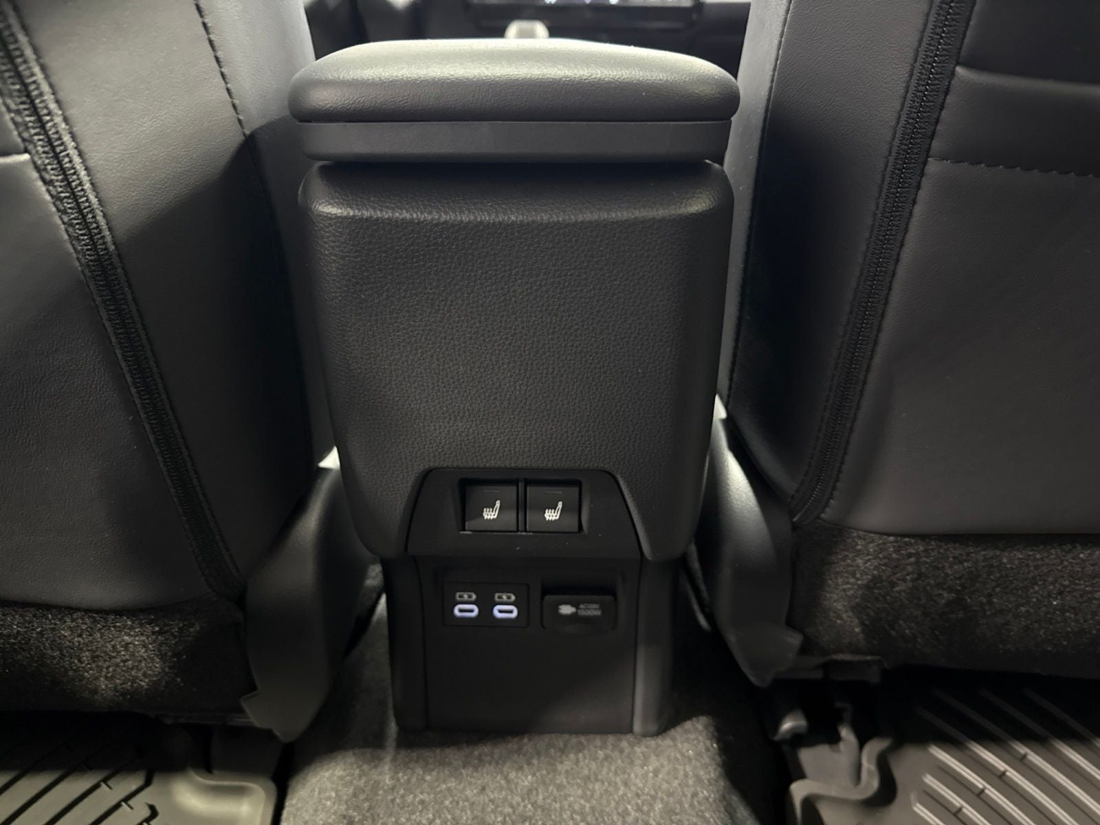 2025 Toyota Prius Plug-in Hybrid XSE Premium