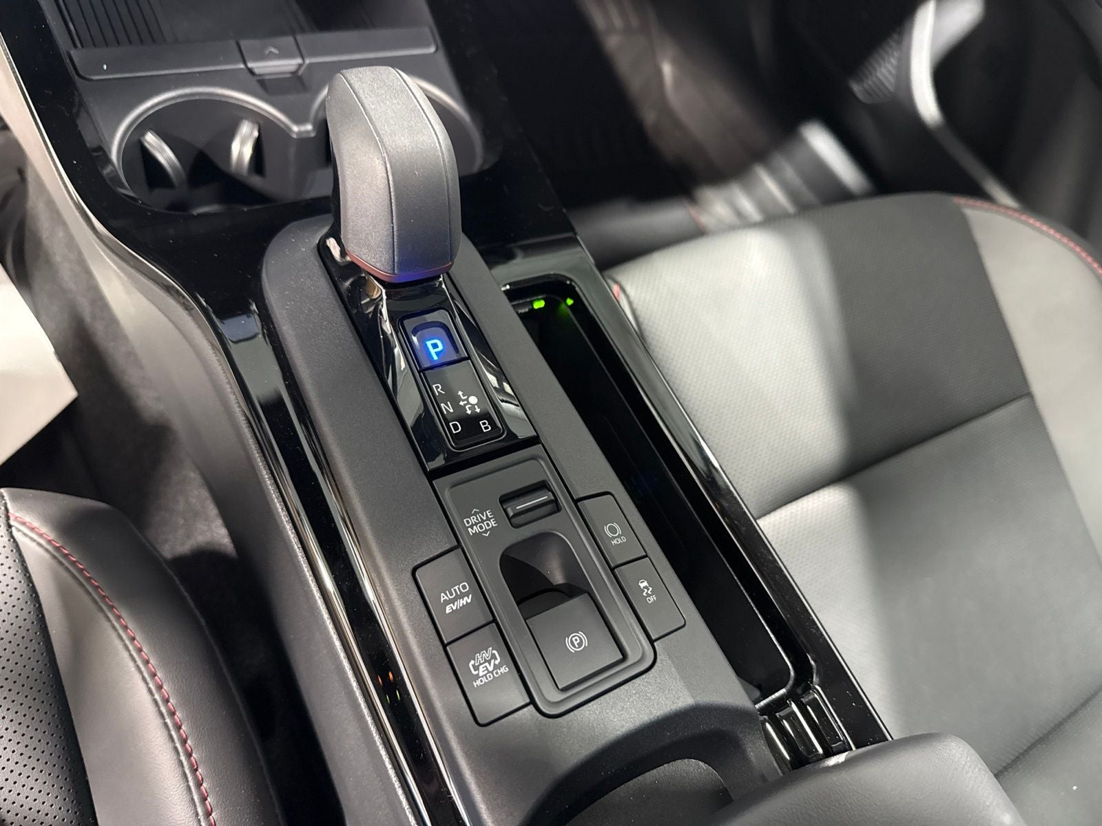2025 Toyota Prius Plug-in Hybrid XSE Premium
