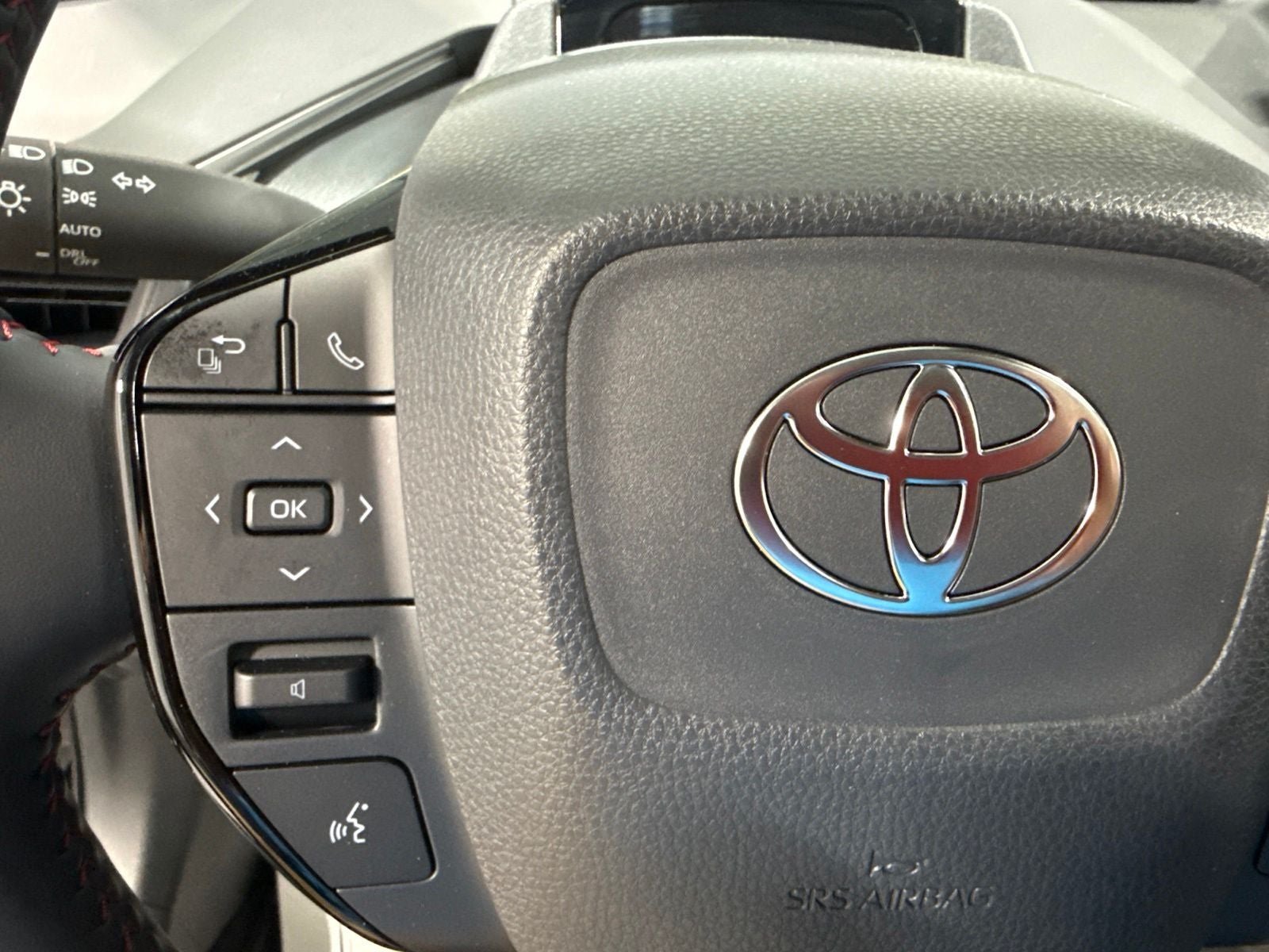 2025 Toyota Prius Plug-in Hybrid XSE Premium