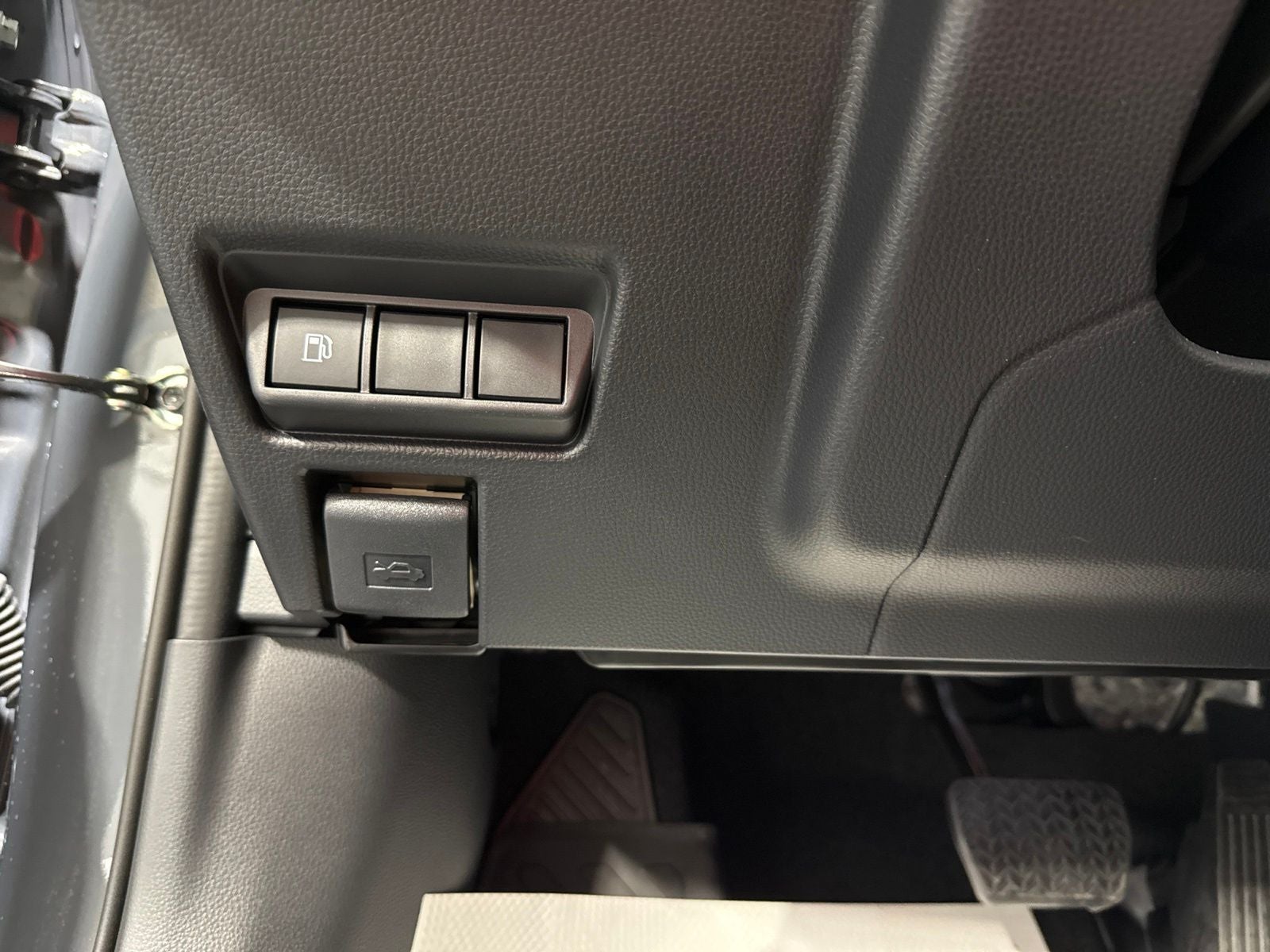 2026 Toyota Prius XLE AWD