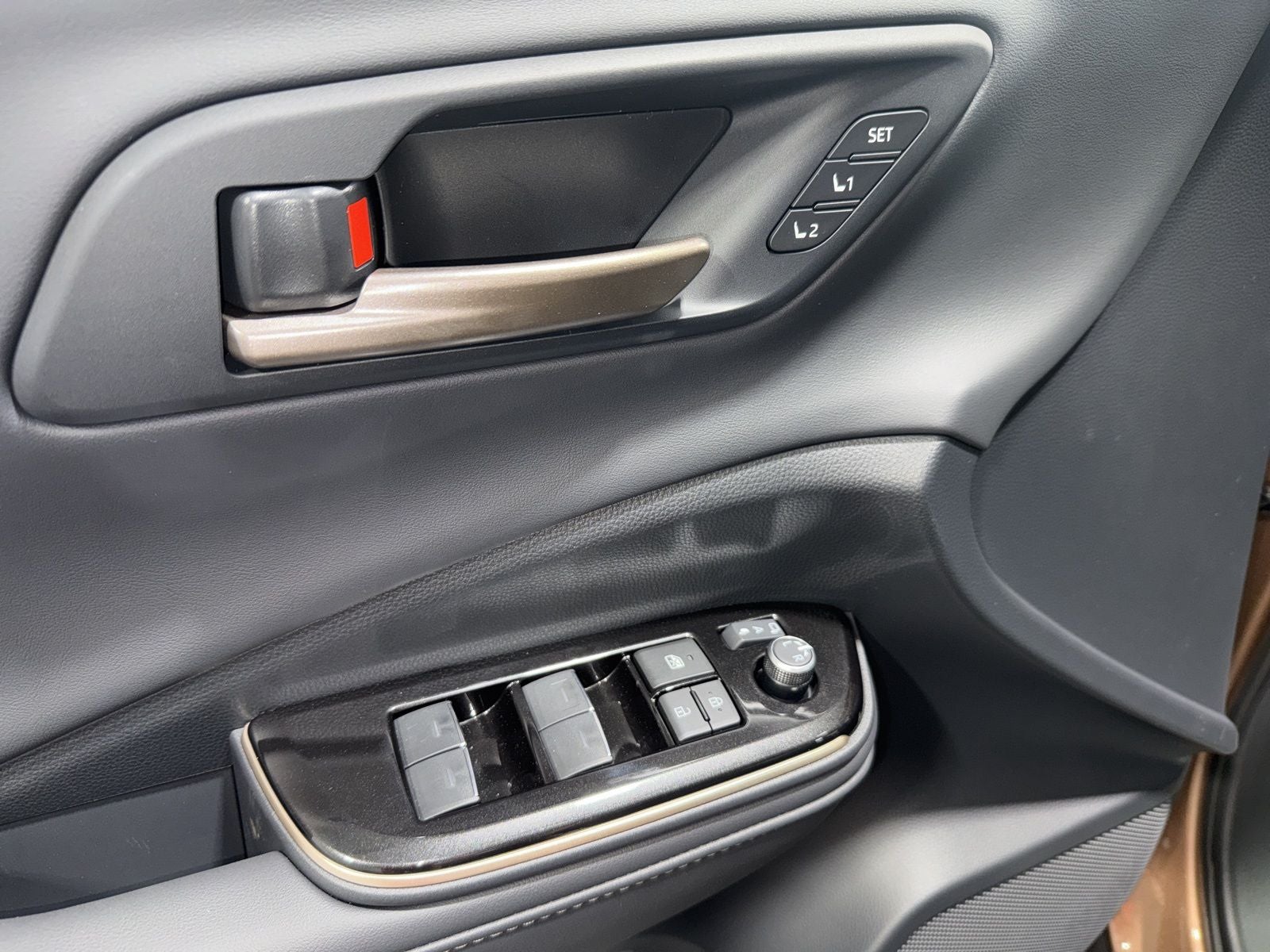 2026 Toyota Toyota Crown Platinum