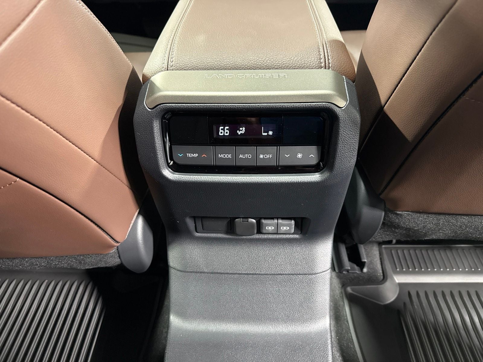 2027 Toyota Land Cruiser Base