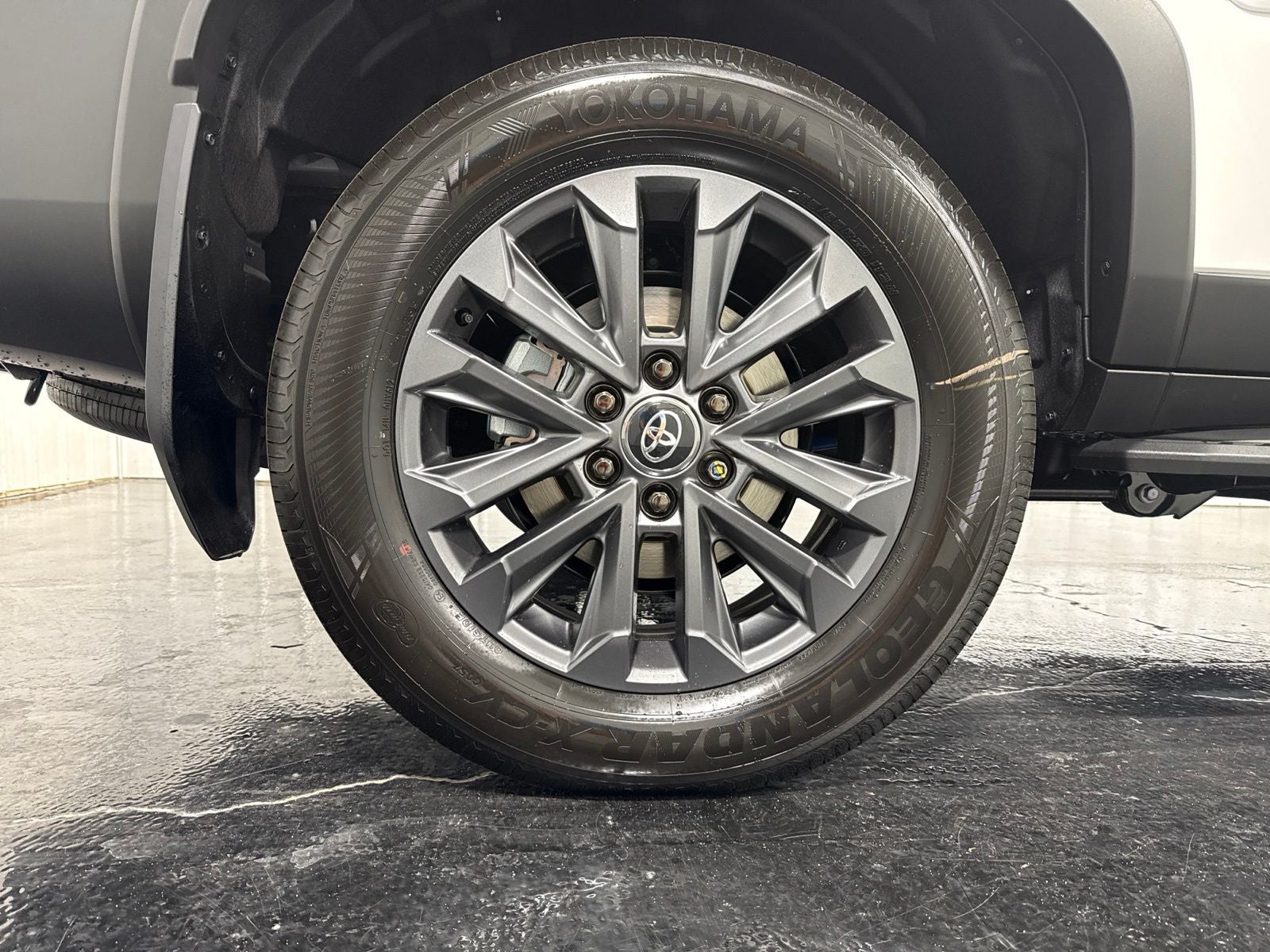 2027 Toyota Land Cruiser Base