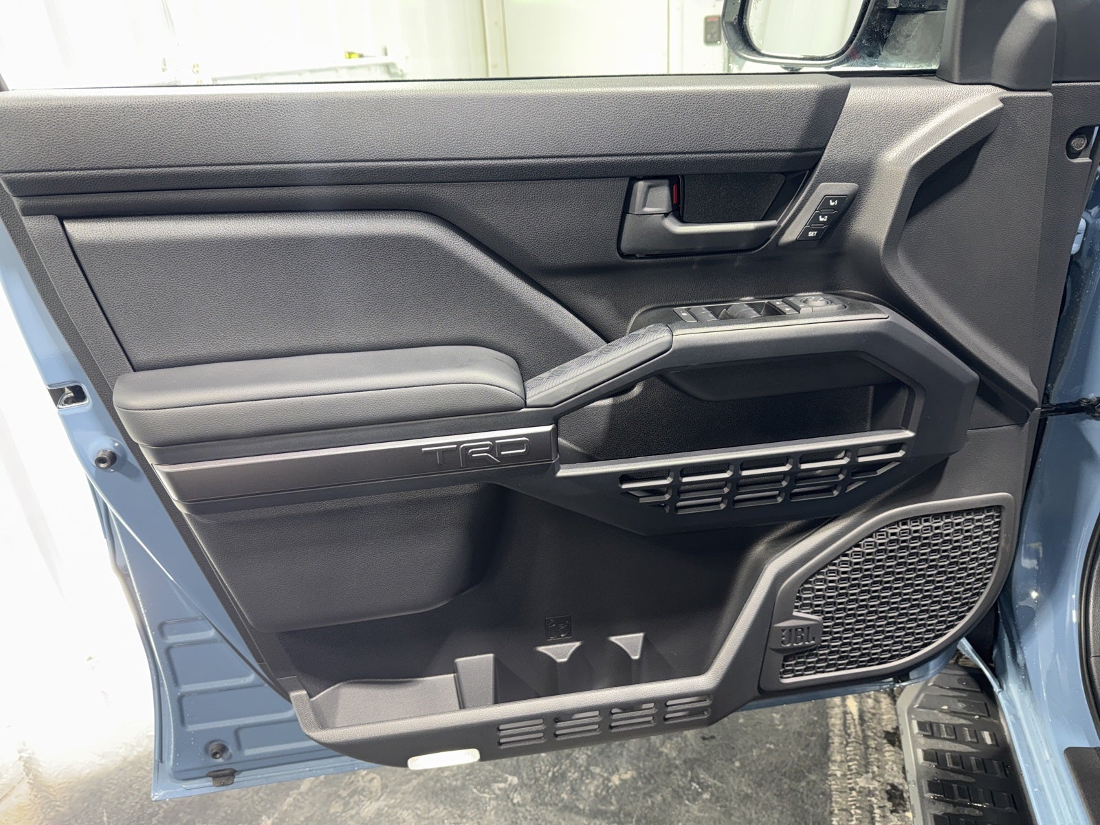 2025 Toyota 4Runner i-FORCE MAX 4Runner TRD Off-Road Premium