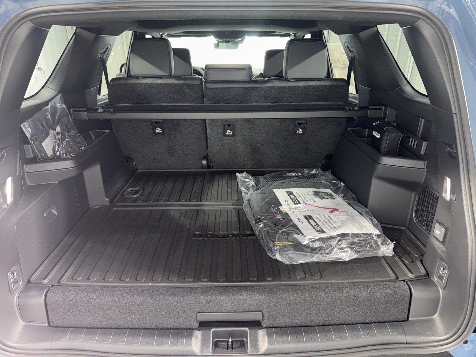 2025 Toyota 4Runner i-FORCE MAX 4Runner TRD Off-Road Premium