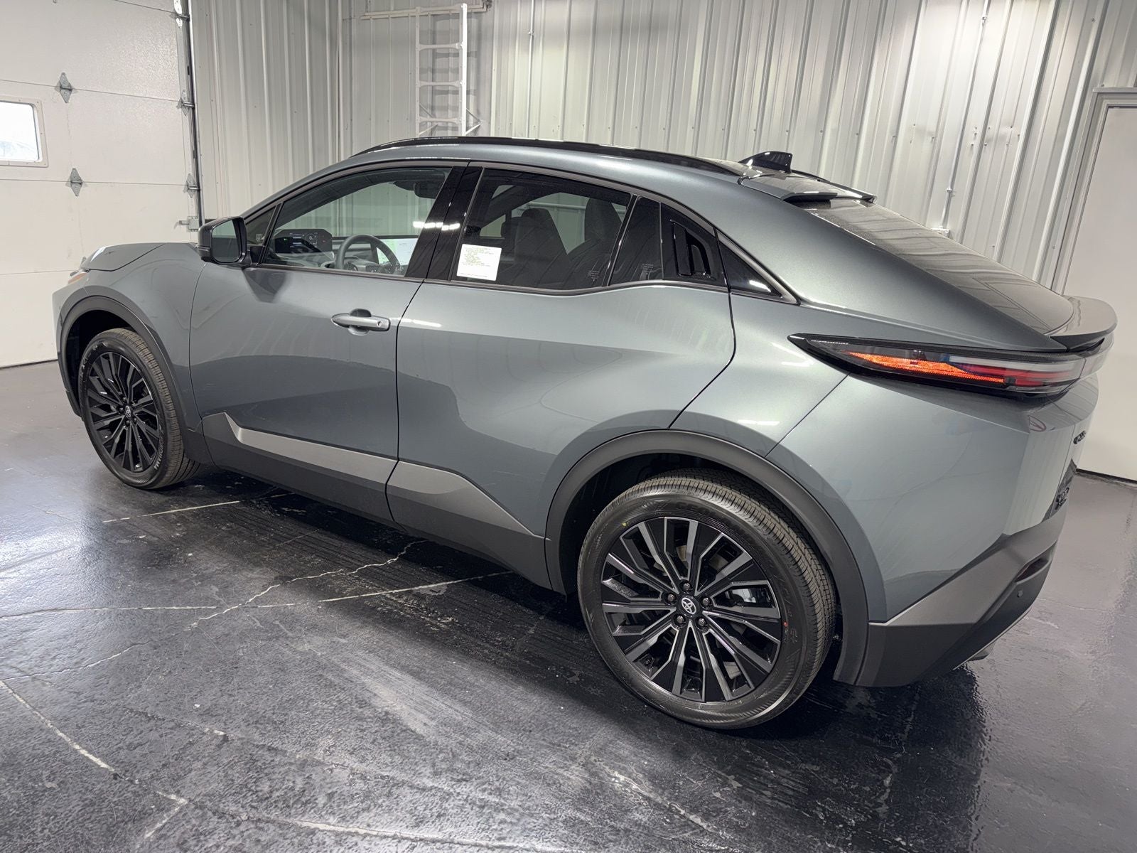 2026 Toyota C-HR XSE