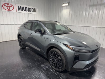 2026 Toyota C-HR XSE
