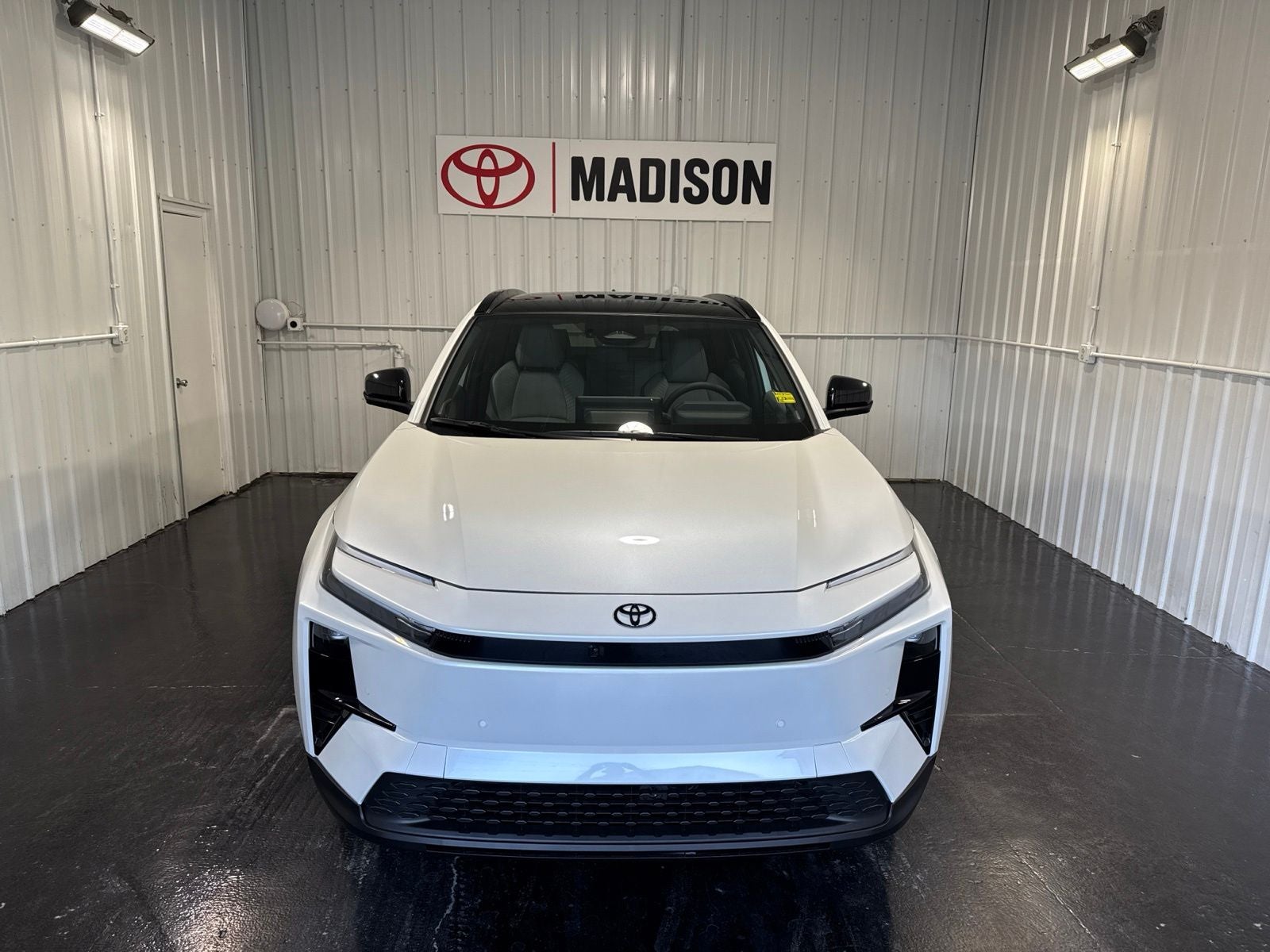 2026 Toyota C-HR XSE