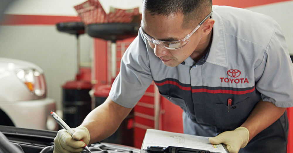 Toyota Dealer Seymour, Indiana - Toyota Service